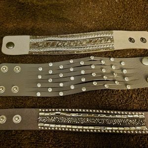 Paparazzi set of 3 bracelets